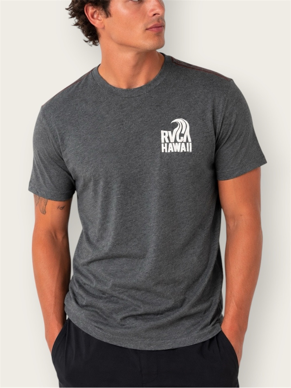 RVCA Hawaii | Vintage Dye Heather Gray T-Shirt | Surf Skate Graphic Tee